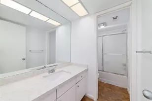 7655 S Braeswood Blvd, Houston, TX 77071 - Photo 26