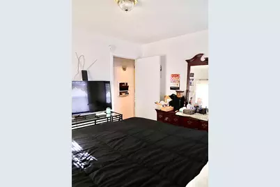5011 Northridge Drive, Houston, TX 77033 - Photo 6