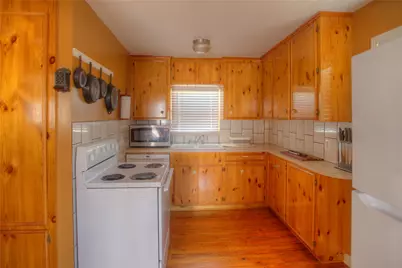 818 Fort Velasco Drive, Surfside Beach, TX 77541 - Photo 10