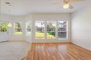 19510 Maywood Falls Cir, Houston, TX 77084 - Photo 2