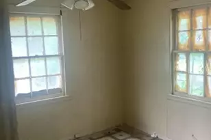 3010 Neptune St, San Antonio, TX 78226 - Photo 10