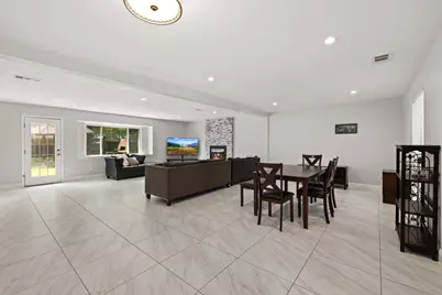 2114 Briargreen Drive, Houston, TX 77077 - Photo 14