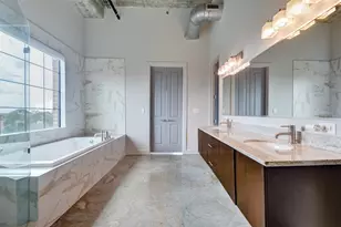 1111 Studewood St, Houston, TX 77008 - Photo 24