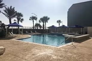 7700 Seawall Blvd, Galveston, TX 77551 - Photo 2