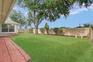 2311 Meadow Briar Dr, Sugar Land, TX 77498 - Photo 34