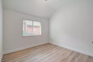 2311 Meadow Briar Dr, Sugar Land, TX 77498 - Photo 32