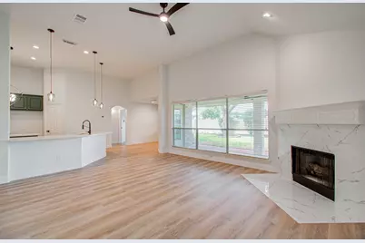 2311 Meadow Briar Drive, Sugar Land, TX 77498 - Photo 8