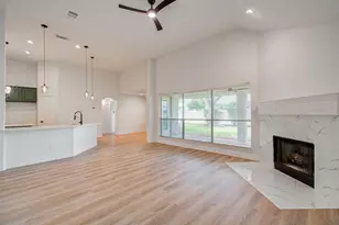 2311 Meadow Briar Dr, Sugar Land, TX 77498 - Photo 8