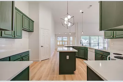 2311 Meadow Briar Drive, Sugar Land, TX 77498 - Photo 12