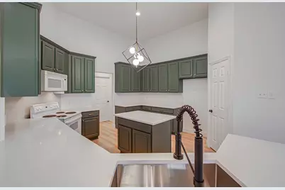 2311 Meadow Briar Drive, Sugar Land, TX 77498 - Photo 18