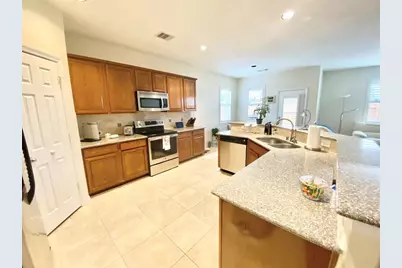 17518 Stamford Oaks Drive, Tomball, TX 77377 - Photo 16