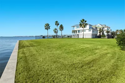 6319 Avenue L, Galveston, TX 77551 - Photo 12