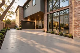 2247 Chilton Rd, Houston, TX 77019 - Photo 8