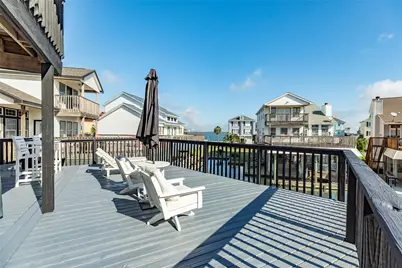539 Sunset Circle, Tiki Island, TX 77554 - Photo 18