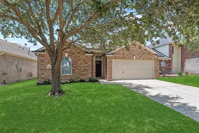 38315 E Sulphur Creek Drive, Magnolia, TX 77355 - Photo 2