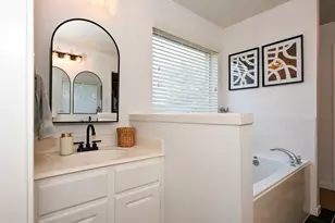 22102 Leirop Dr, Richmond, TX 77407 - Photo 28