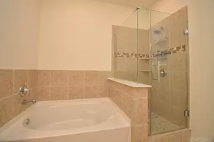 6610 Lindale Springs Ln, Katy, TX 77449 - Photo 24