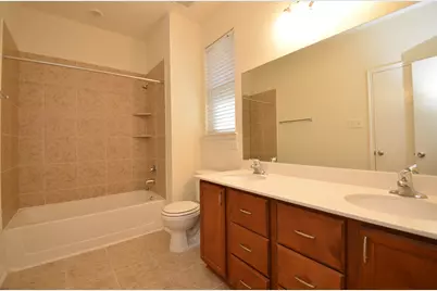 6610 Lindale Springs Lane, Katy, TX 77449 - Photo 18