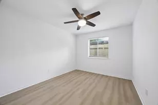 402 Forest Hills Dr, League City, TX 77573 - Photo 24