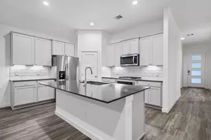 13329 Big Sky Ct, Conroe, TX 77384 - Photo 8