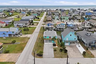 22101 Pecos Dr, Galveston, TX 77554 - Photo 34