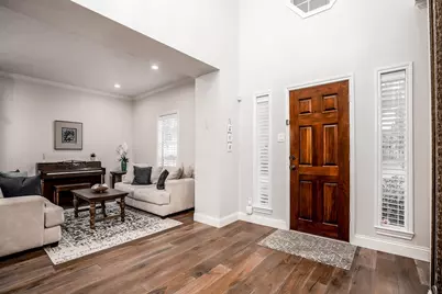 8915 Wallington Drive, Houston, TX 77096 - Photo 4