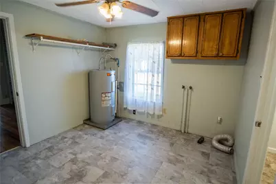 1977 E 7th Street, High Island, TX 77623 - Photo 18