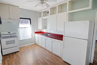 1977 E 7th Street, High Island, TX 77623 - Photo 12