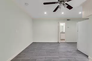 1311 Antoine Dr, Houston, TX 77055 - Photo 12