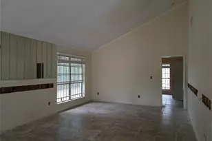 10203 Heather Hill Dr, Houston, TX 77086 - Photo 6