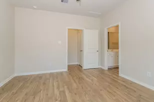 15647 Plum Brk Dr, Conroe, TX 77303 - Photo 8