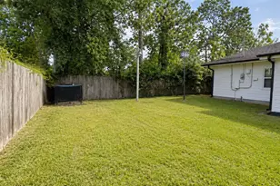 108 Britton Dr, Silsbee, TX 77656 - Photo 18