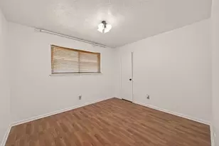 9422 Kristin Dr, Houston, TX 77031 - Photo 36
