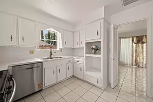 9422 Kristin Dr, Houston, TX 77031 - Photo 26