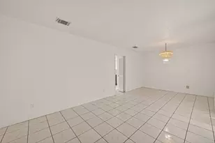9422 Kristin Dr, Houston, TX 77031 - Photo 12