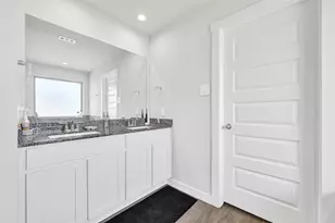 225 Big Spg Dr, Anahuac, TX 77514 - Photo 14