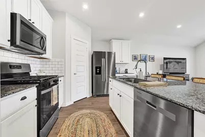 225 Big Spring Drive, Anahuac, TX 77514 - Photo 4