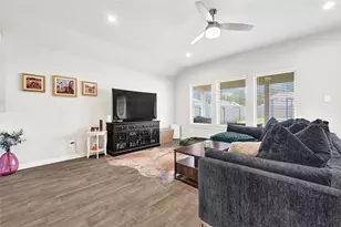 225 Big Spg Dr, Anahuac, TX 77514 - Photo 10