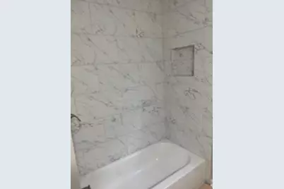 5655 Belneath Street, Houston, TX 77033 - Photo 4
