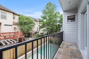 5205 Rose St, Houston, TX 77007 - Photo 4