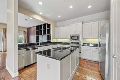 5205 Rose Street #B, Houston, TX 77007 - Photo 16