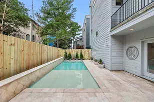 5205 Rose St, Houston, TX 77007 - Photo 2