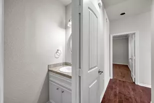 130 April Cove, Conroe, TX 77356 - Photo 18