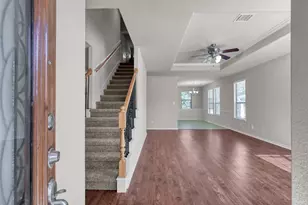 130 April Cove, Conroe, TX 77356 - Photo 4