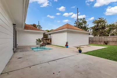3518 Shore Shadows Drive, Crosby, TX 77532 - Photo 32