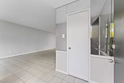 4627 Wild Indigo Street #591, Houston, TX 77027 - Photo 20