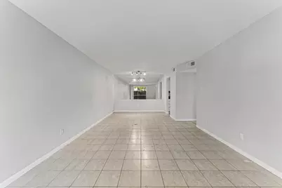 4627 Wild Indigo Street #591, Houston, TX 77027 - Photo 18