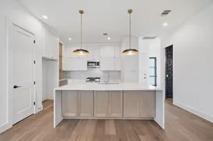 2036 Thonig Rd, Houston, TX 77055 - Photo 12