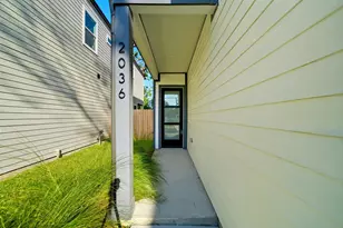 2036 Thonig Rd, Houston, TX 77055 - Photo 6