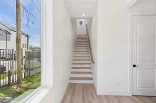 2419 Harrington St, Houston, TX 77026 - Photo 6